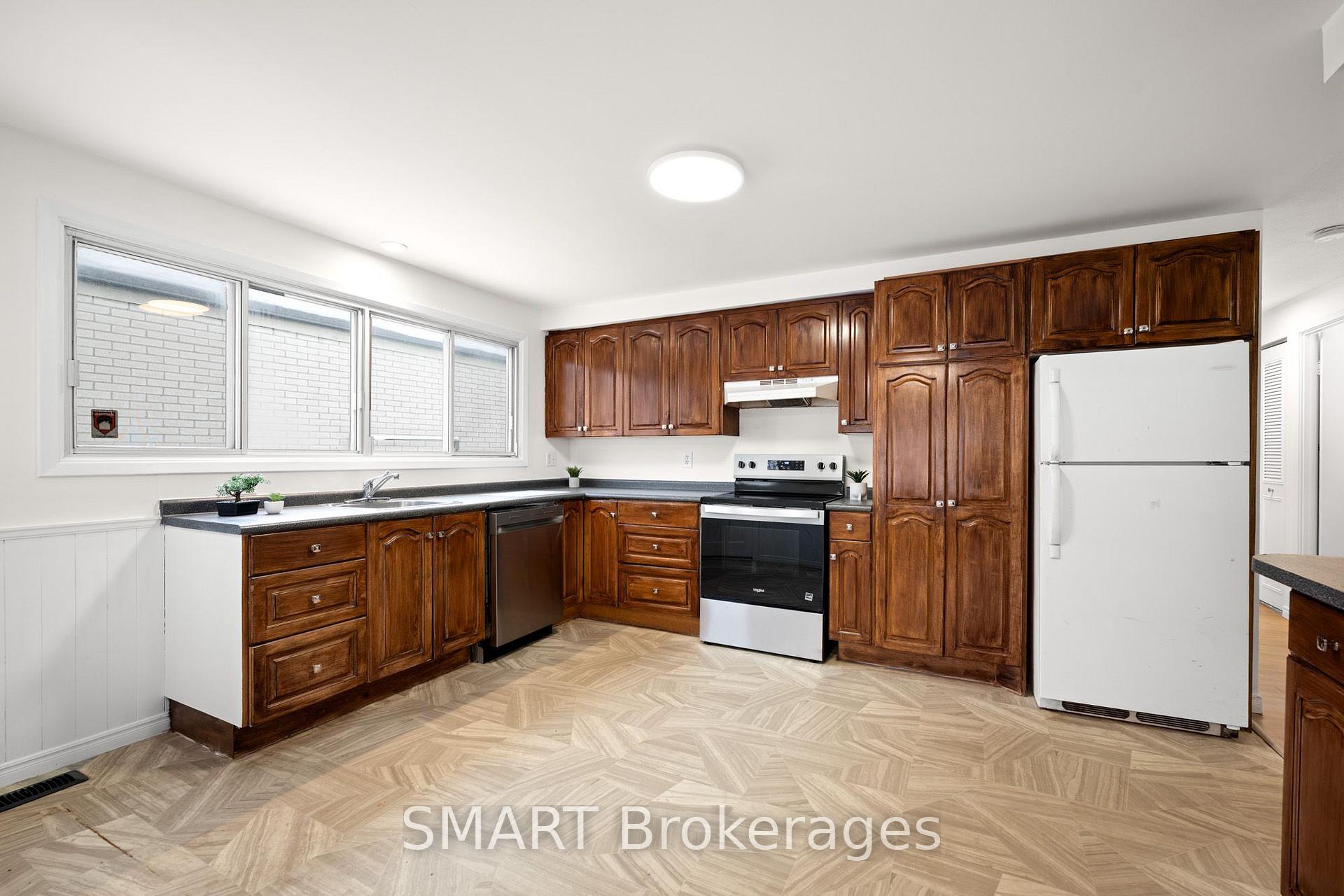 Photo 17 of 134 Pepperwood Crescent, Kitchener, Chicopee/Freeport — HOMEH