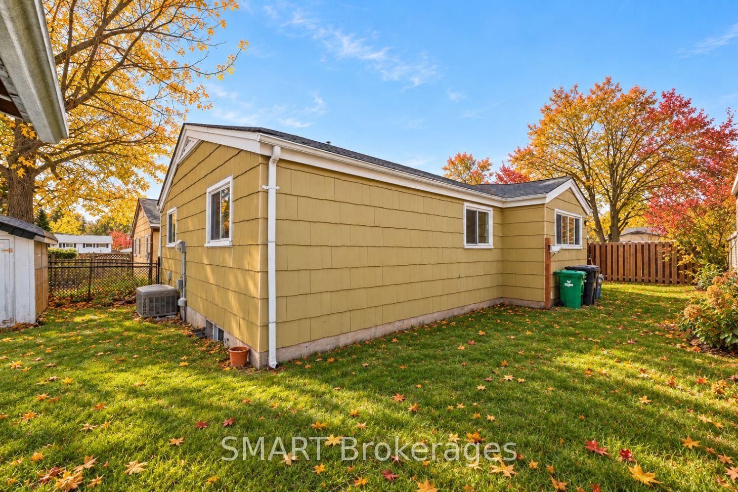 Photo 35 of 134 Pepperwood Crescent, Kitchener, Chicopee/Freeport — HOMEH