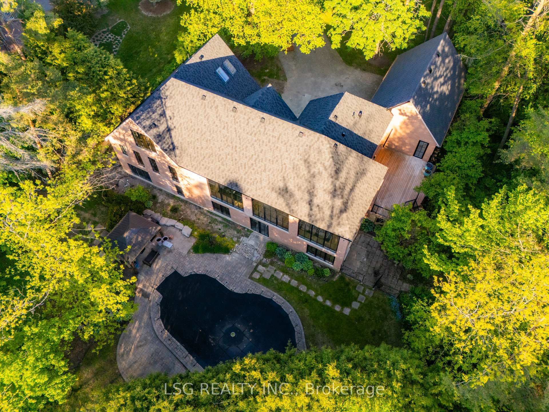 Photo 42 of 5 Williamson Terrace, Aurora, Hills of St Andrew — HOMEH