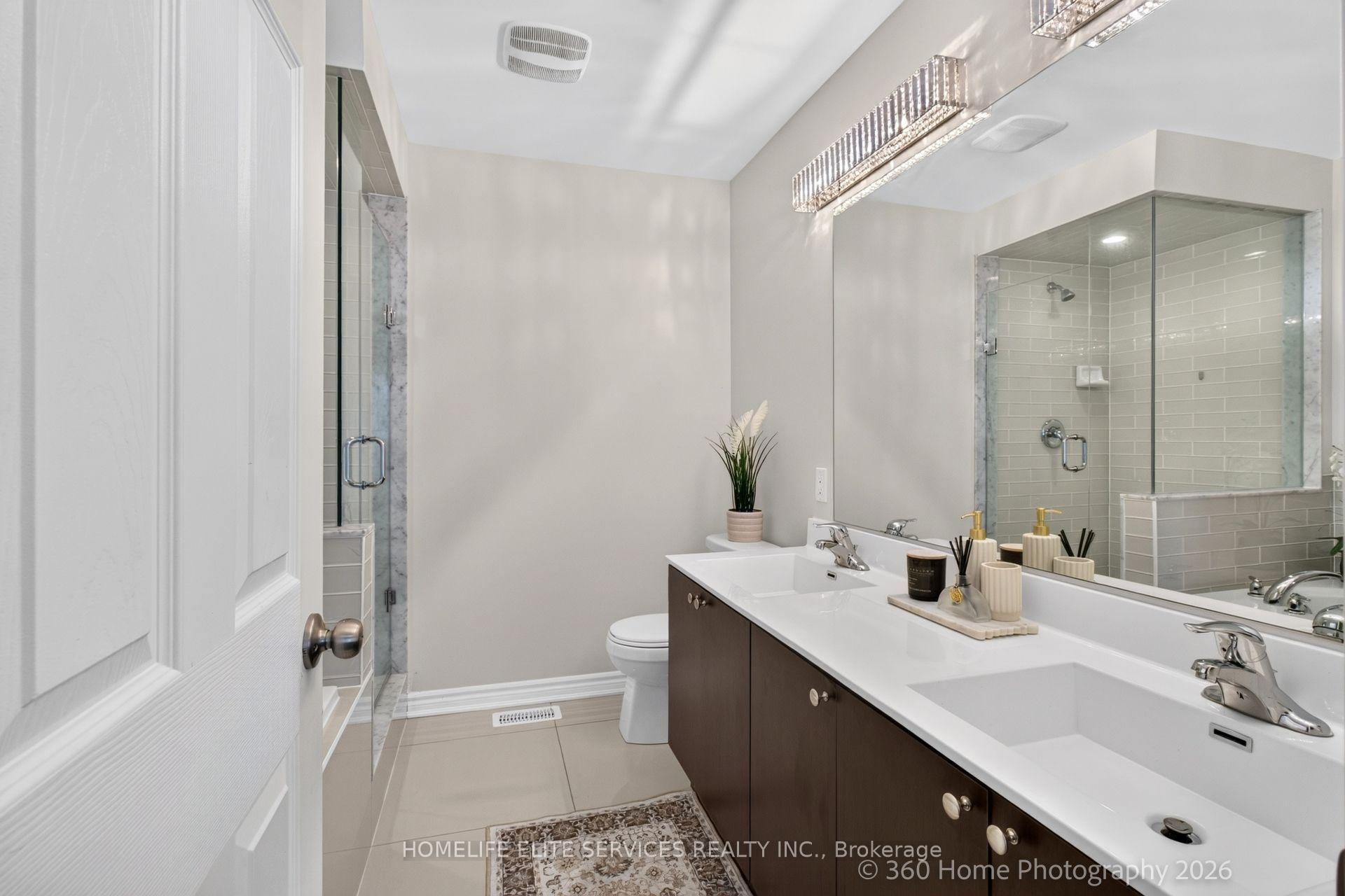 Photo 17 of 70 Farooq Boulevard, Vaughan, Vellore Village — HOMEH