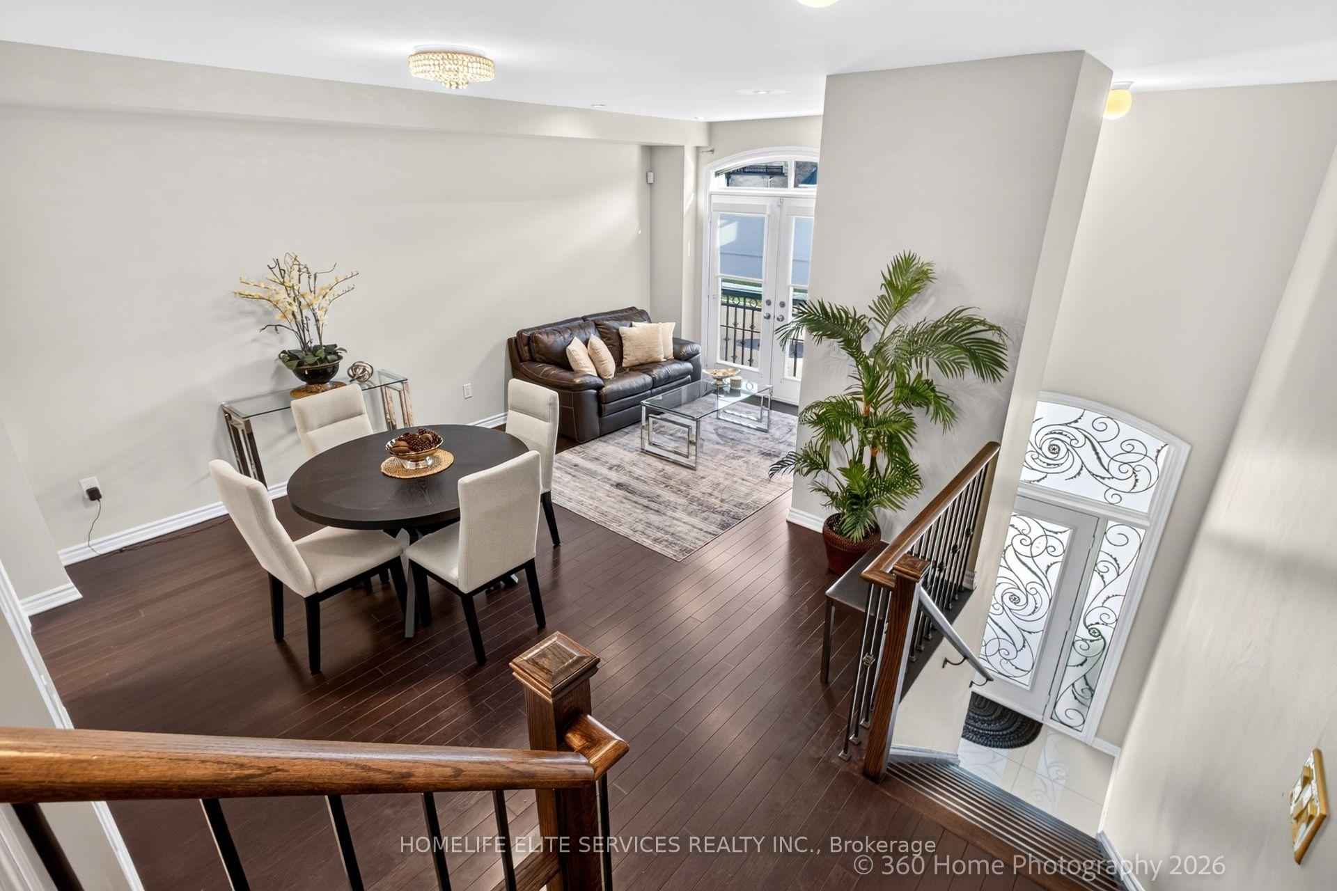 Photo 19 of 70 Farooq Boulevard, Vaughan, Vellore Village — HOMEH