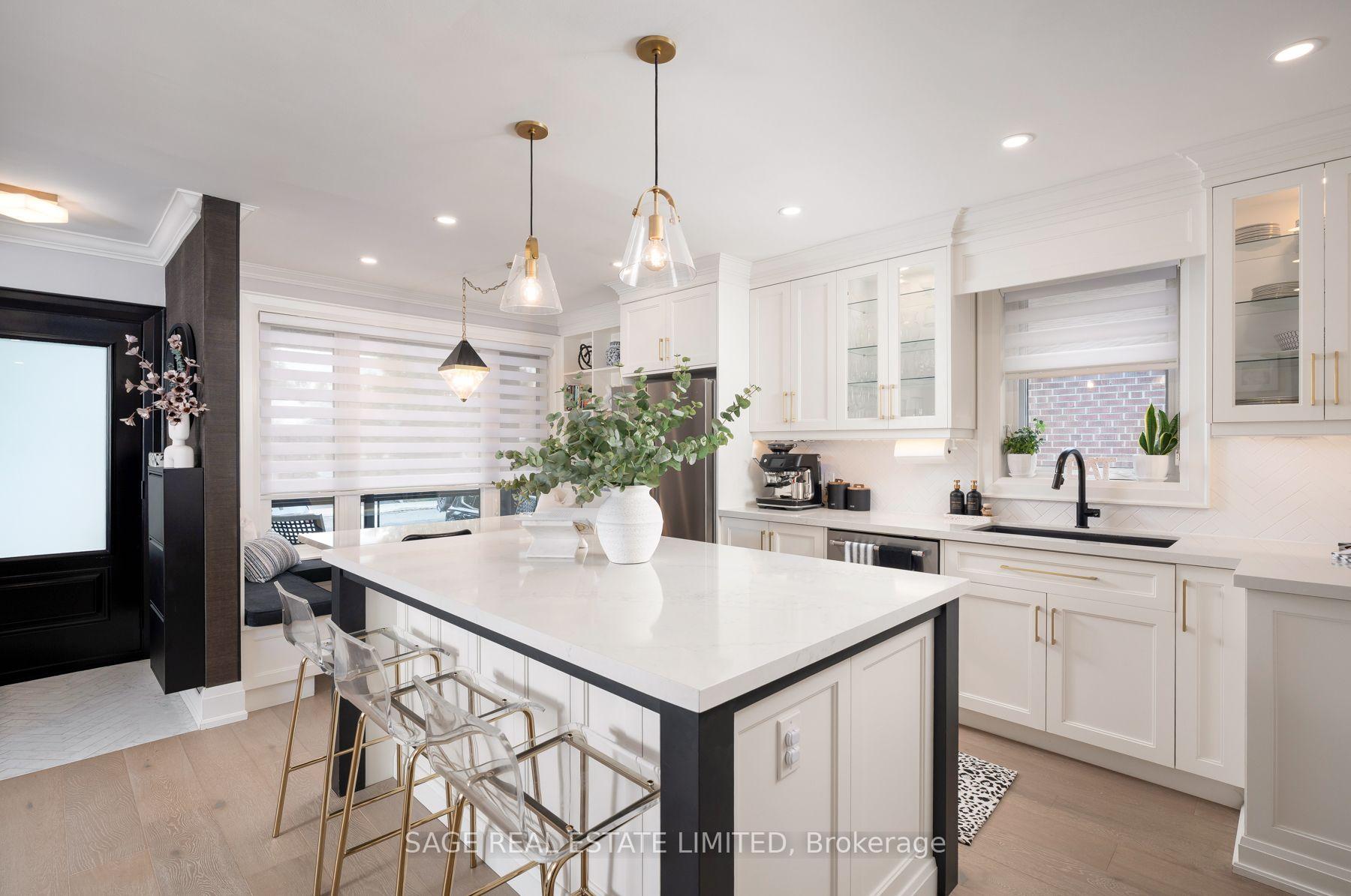 Photo 14 of 131 Silverhill Drive, Etobicoke, Islington-City Centre West — HOMEH