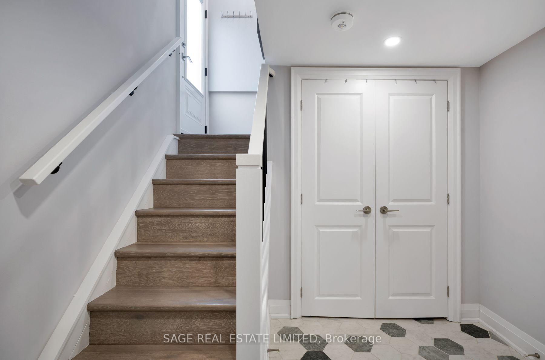 Photo 27 of 131 Silverhill Drive, Etobicoke, Islington-City Centre West — HOMEH