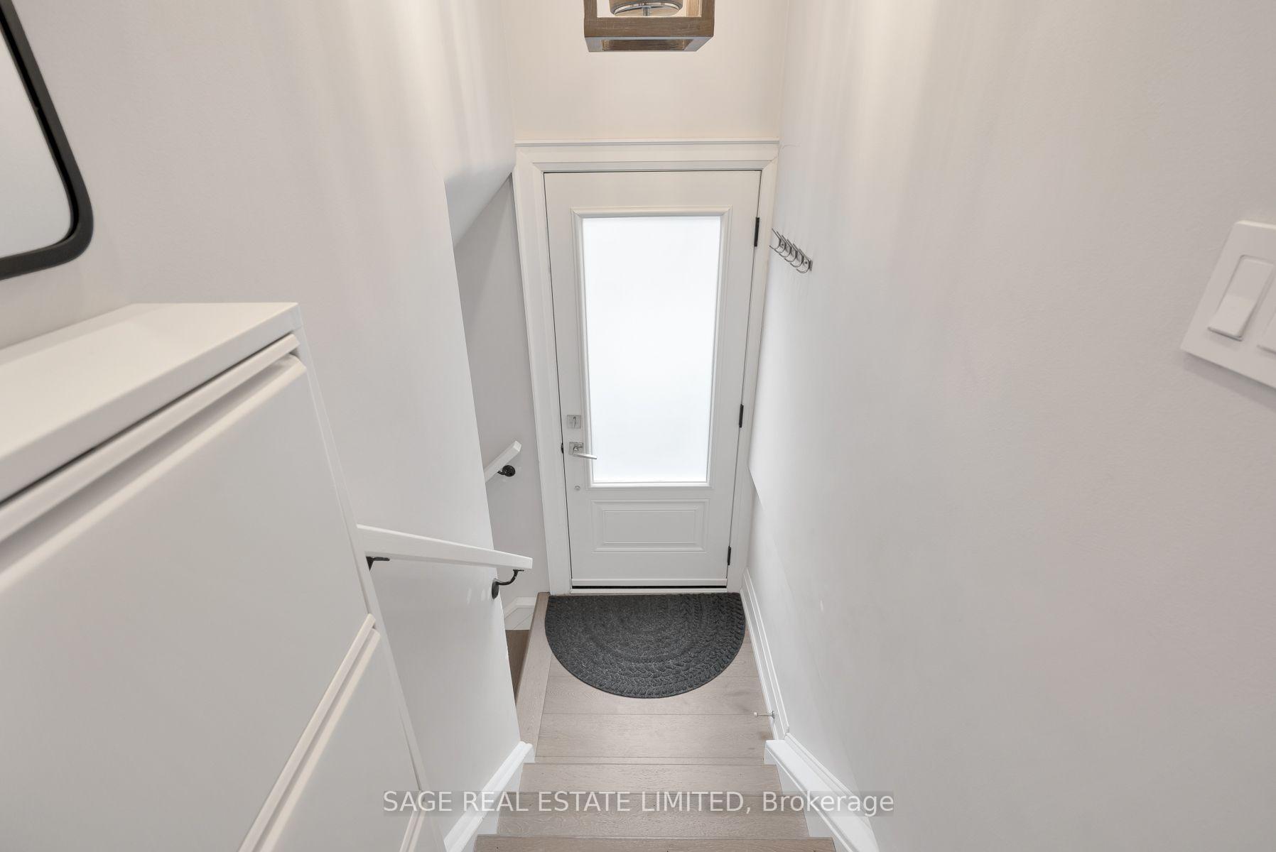 Photo 40 of 131 Silverhill Drive, Etobicoke, Islington-City Centre West — HOMEH