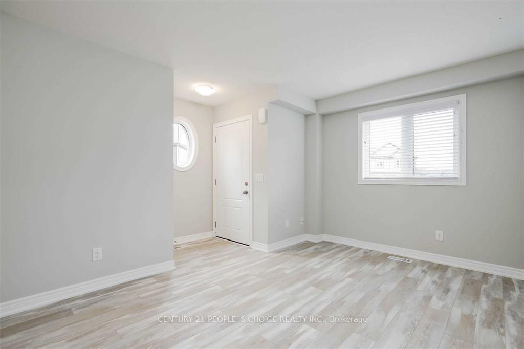 Photo 11 of Unit 75, 7768 Ascot Circle, Niagara Falls, Ascot — HOMEH