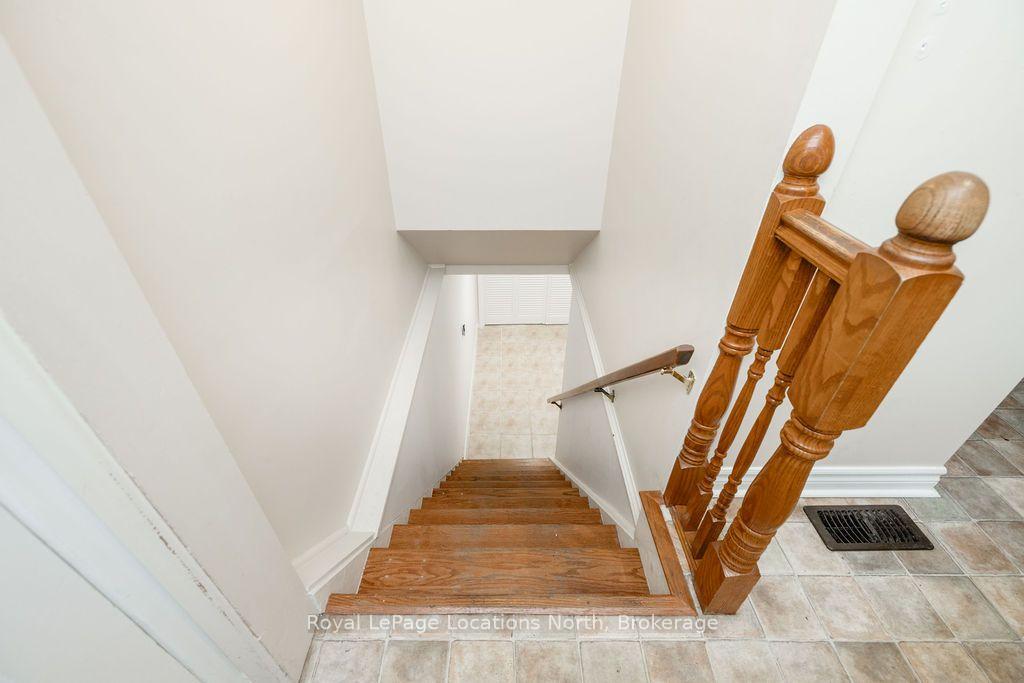 Photo 28 of 9 Vine Crescent, Barrie, Sunnidale — HOMEH
