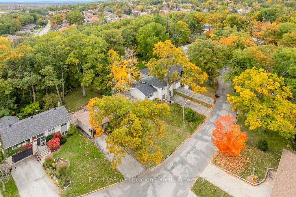 Photo 46 of 9 Vine Crescent, Barrie, Sunnidale — HOMEH
