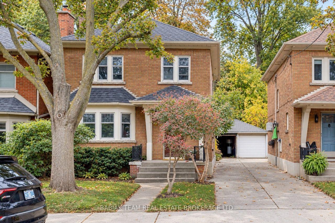 Photo of 34 Elora Road
