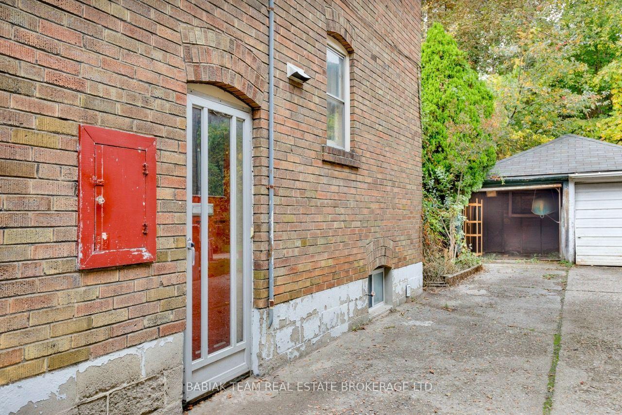 Photo 47 of 34 Elora Road, Toronto, High Park North — HOMEH
