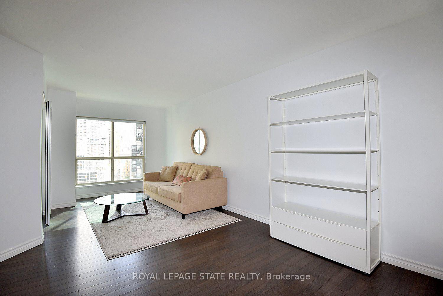 Photo 8 of Unit 1611, 25 The Esplanade, Toronto, Waterfront Communities — HOMEH
