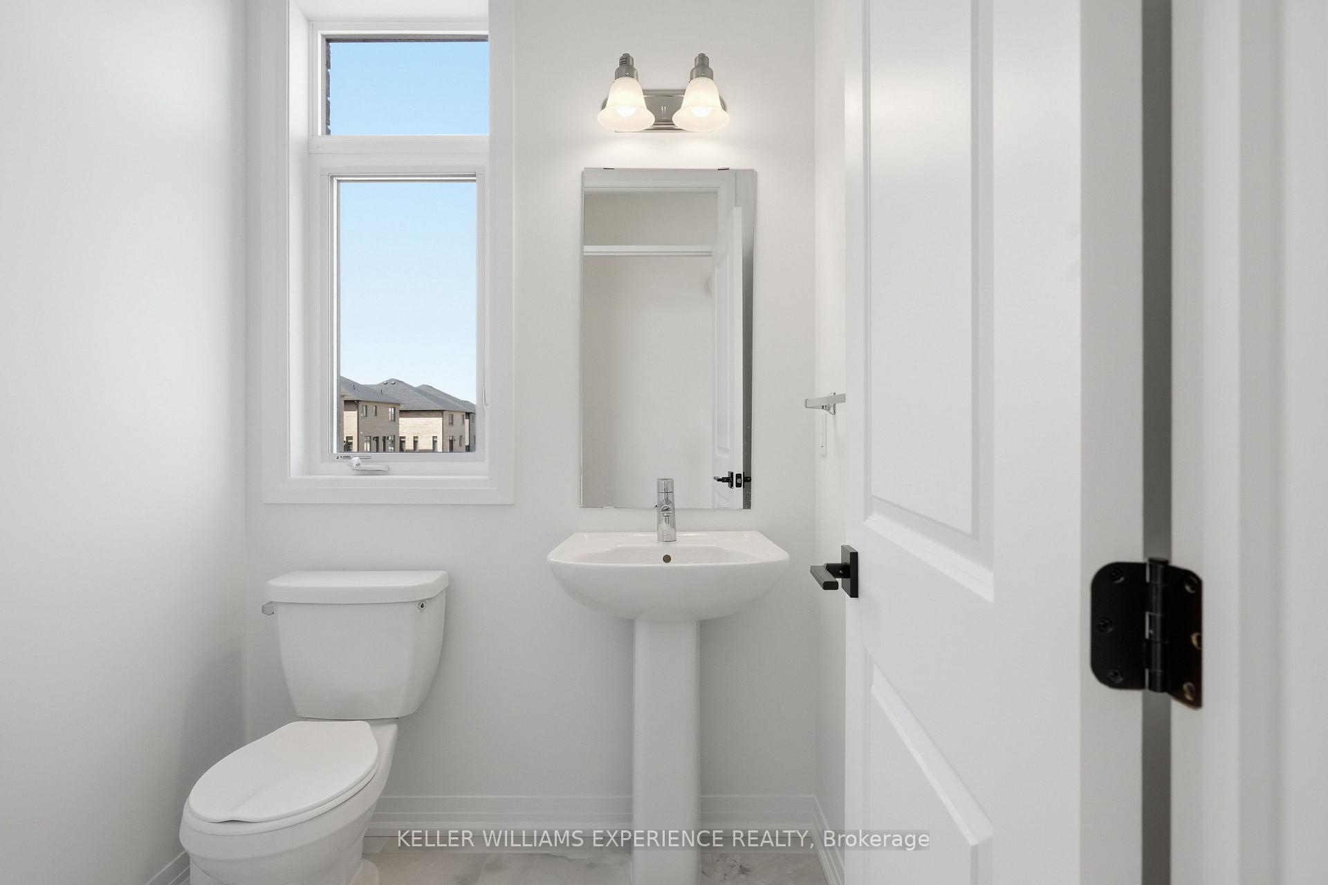Photo 6 of 52 Sagewood Avenue, Barrie, Rural Barrie Southeast — HOMEH