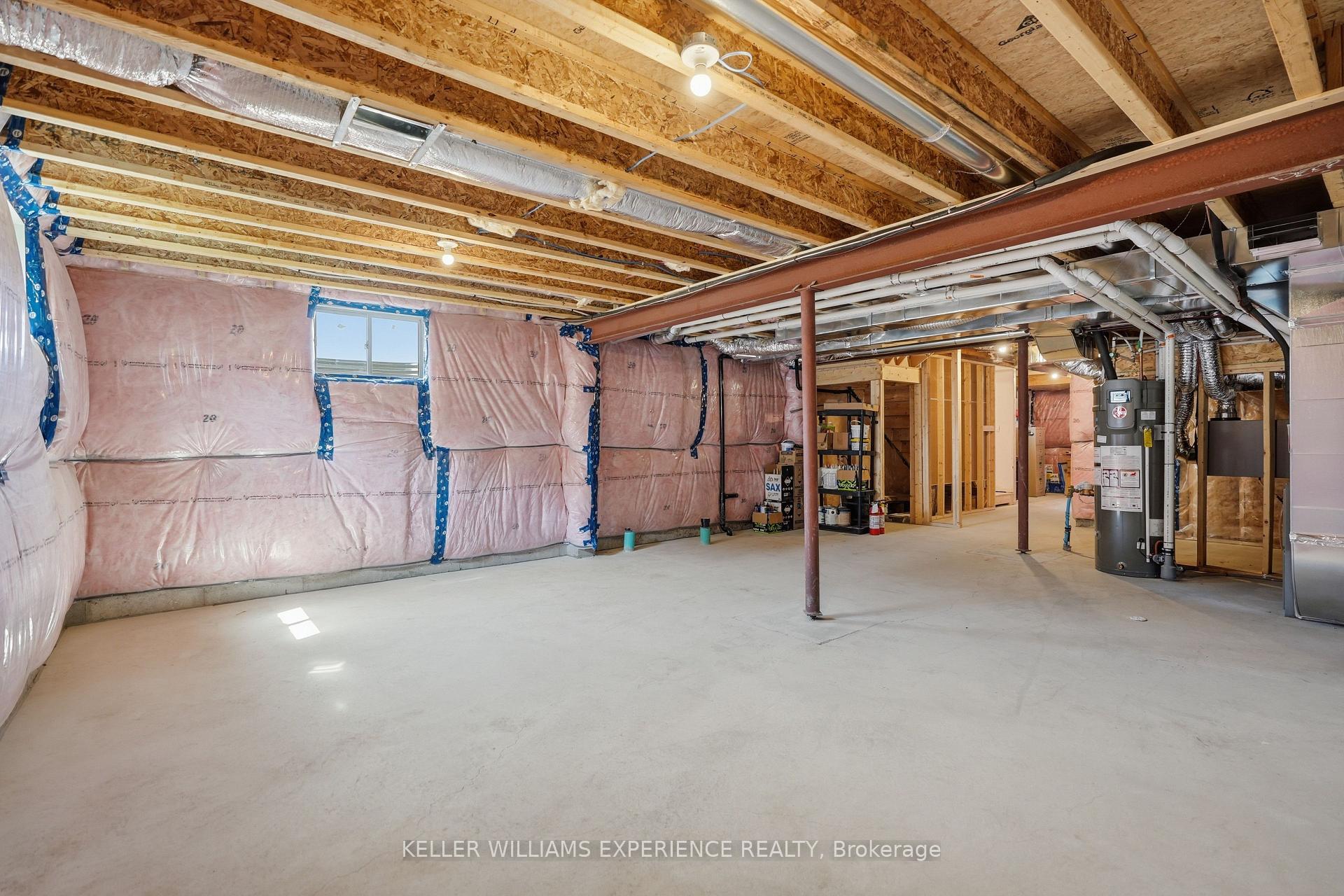 Photo 36 of 52 Sagewood Avenue, Barrie, Rural Barrie Southeast — HOMEH