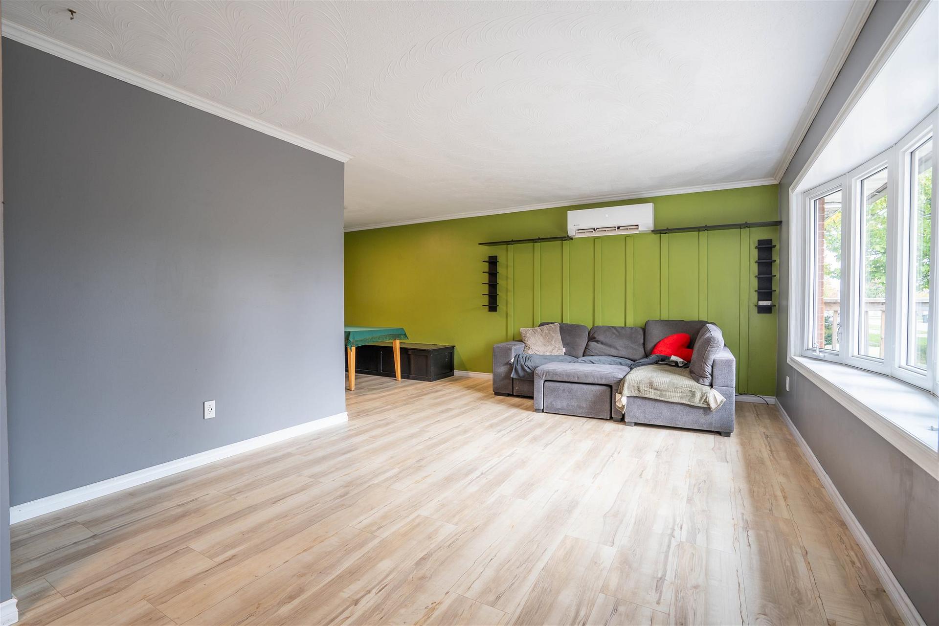 Photo 5 of 41 Peach Drive, Sault Ste Marie, Ward 3 — HOMEH