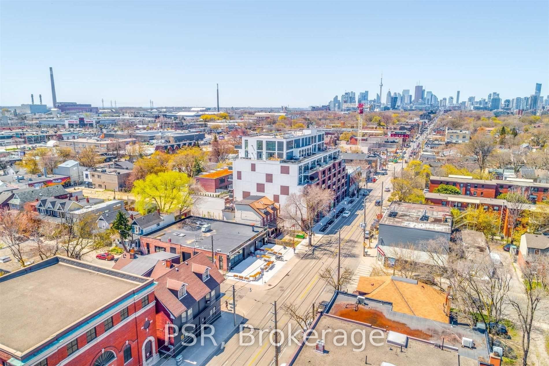 Photo 14 of 1349/1351 Queen Street E, Toronto, Greenwood-Coxwell — HOMEH