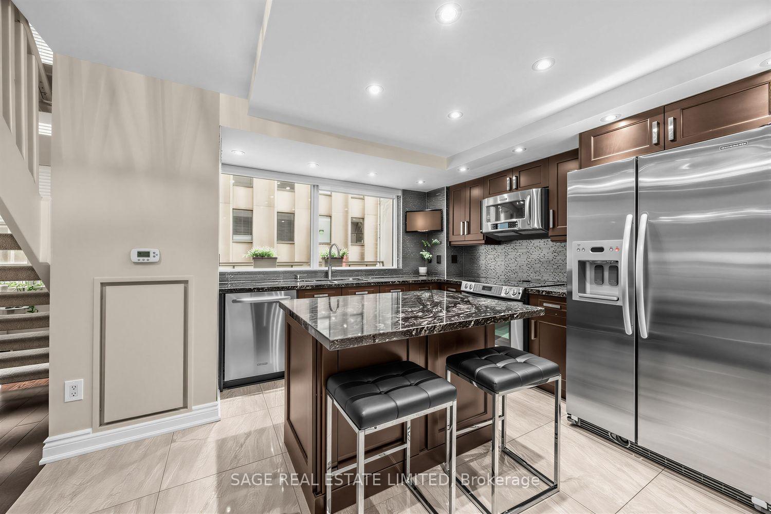 Photo 12 of Unit 303, 80 Cumberland Street, Toronto, The Annex — HOMEH