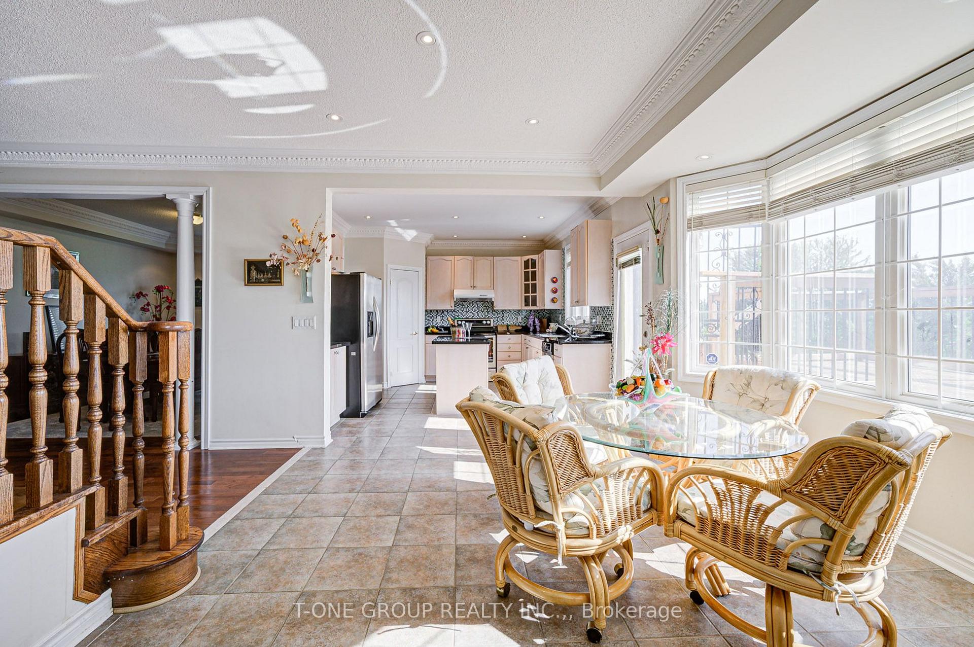 Photo 8 of 39 Boulderbrook (Primary Rm) Drive, Scarborough, Rouge — HOMEH