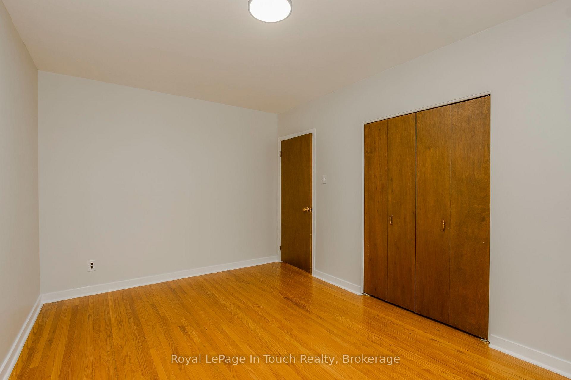 Photo 12 of 255 Eighth Street, Midland — HOMEH