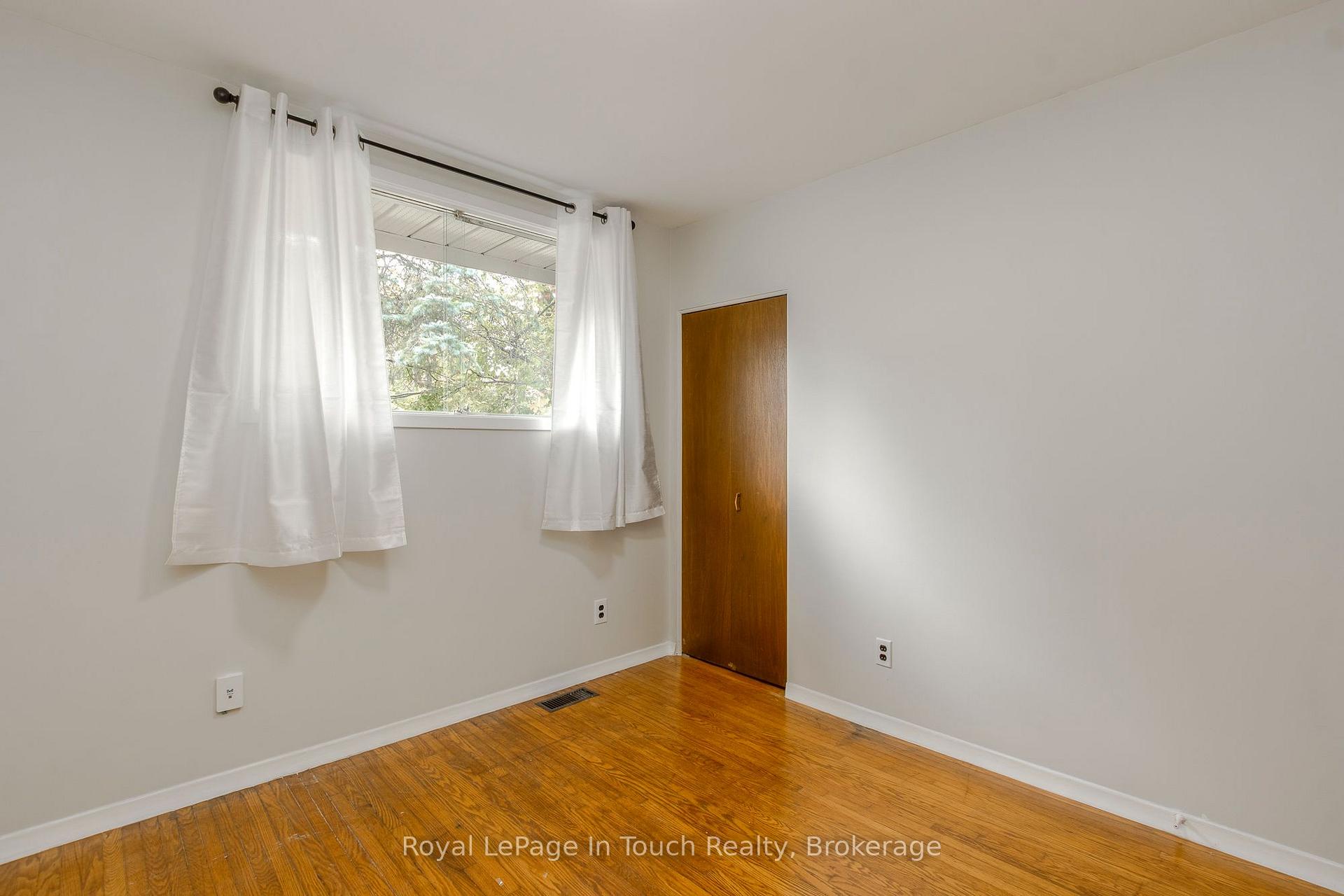 Photo 15 of 255 Eighth Street, Midland — HOMEH