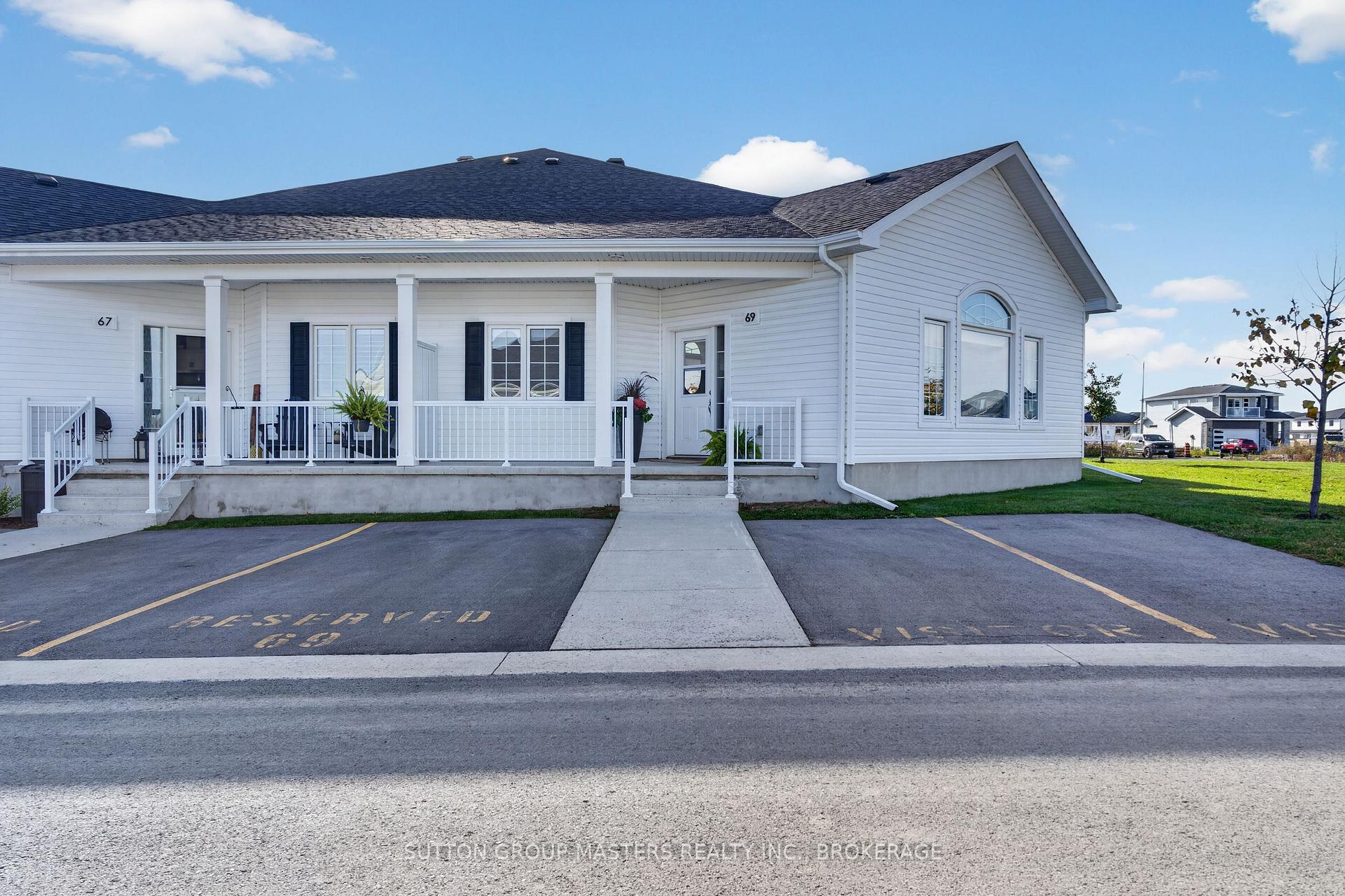 Photo 1 of 69 Lowry Place, Loyalist, Amherstview — HOMEH