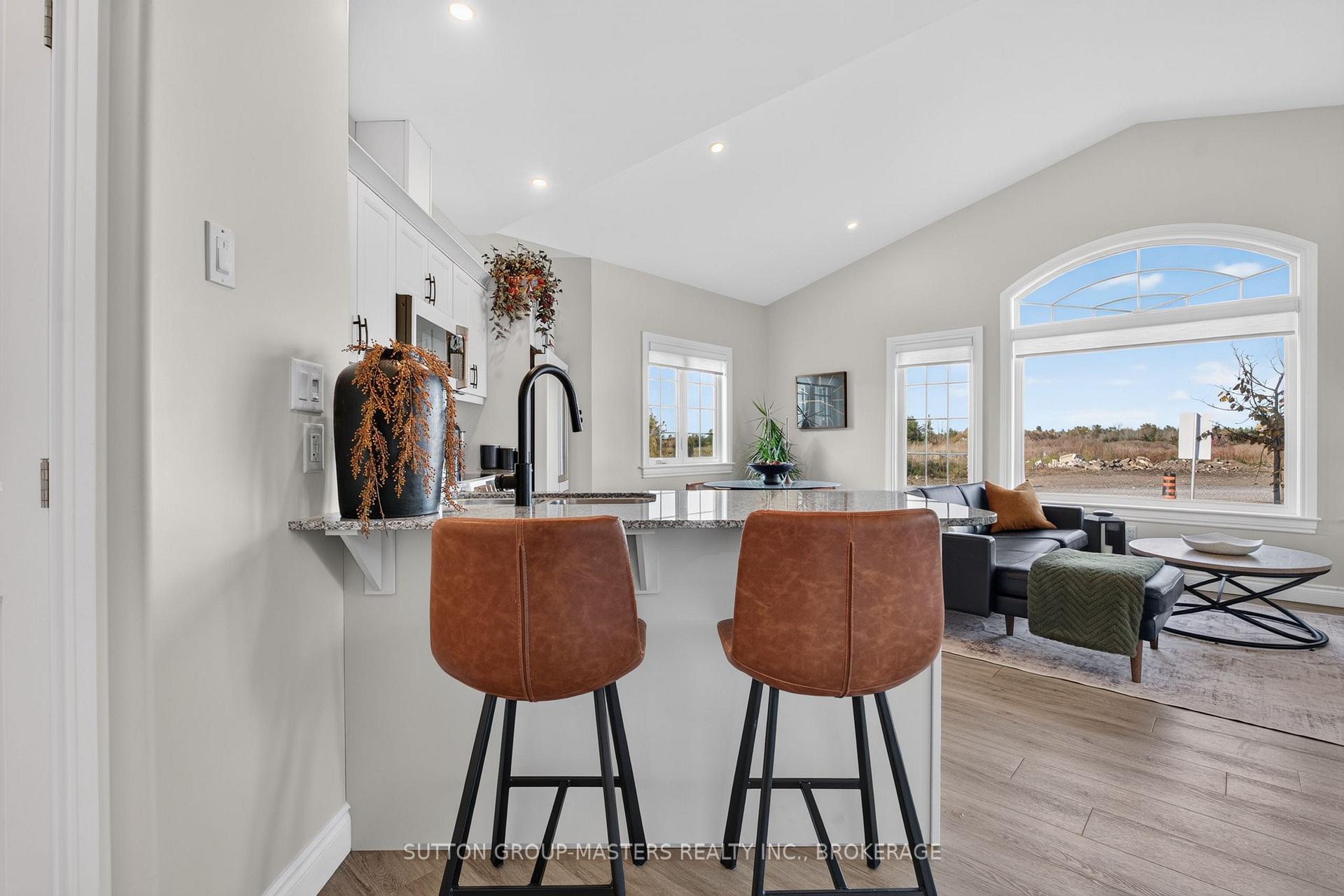 Photo 22 of 69 Lowry Place, Loyalist, Amherstview — HOMEH