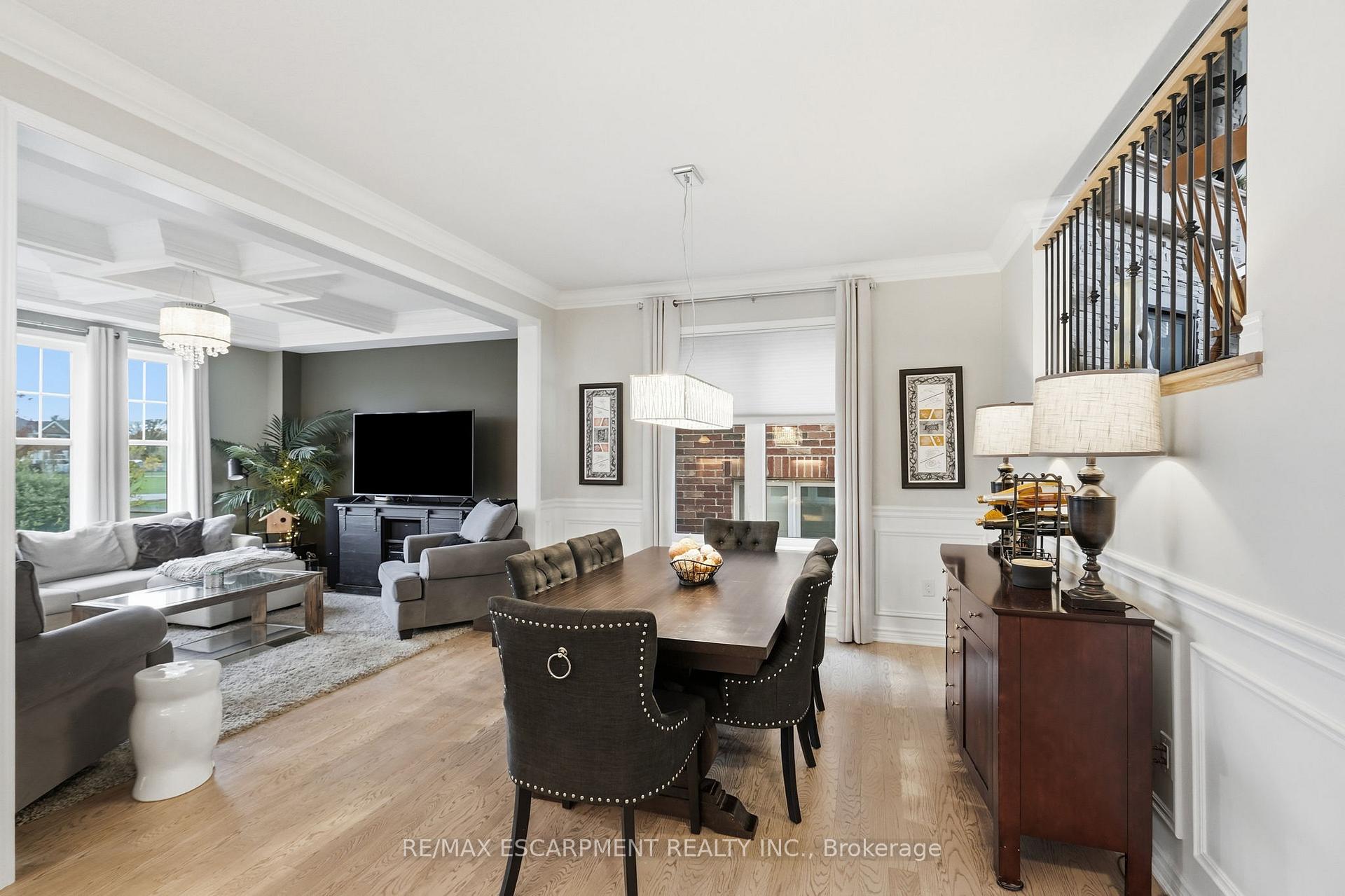 Photo 13 of 23 Forest Ridge Avenue, Hamilton, Waterdown — HOMEH