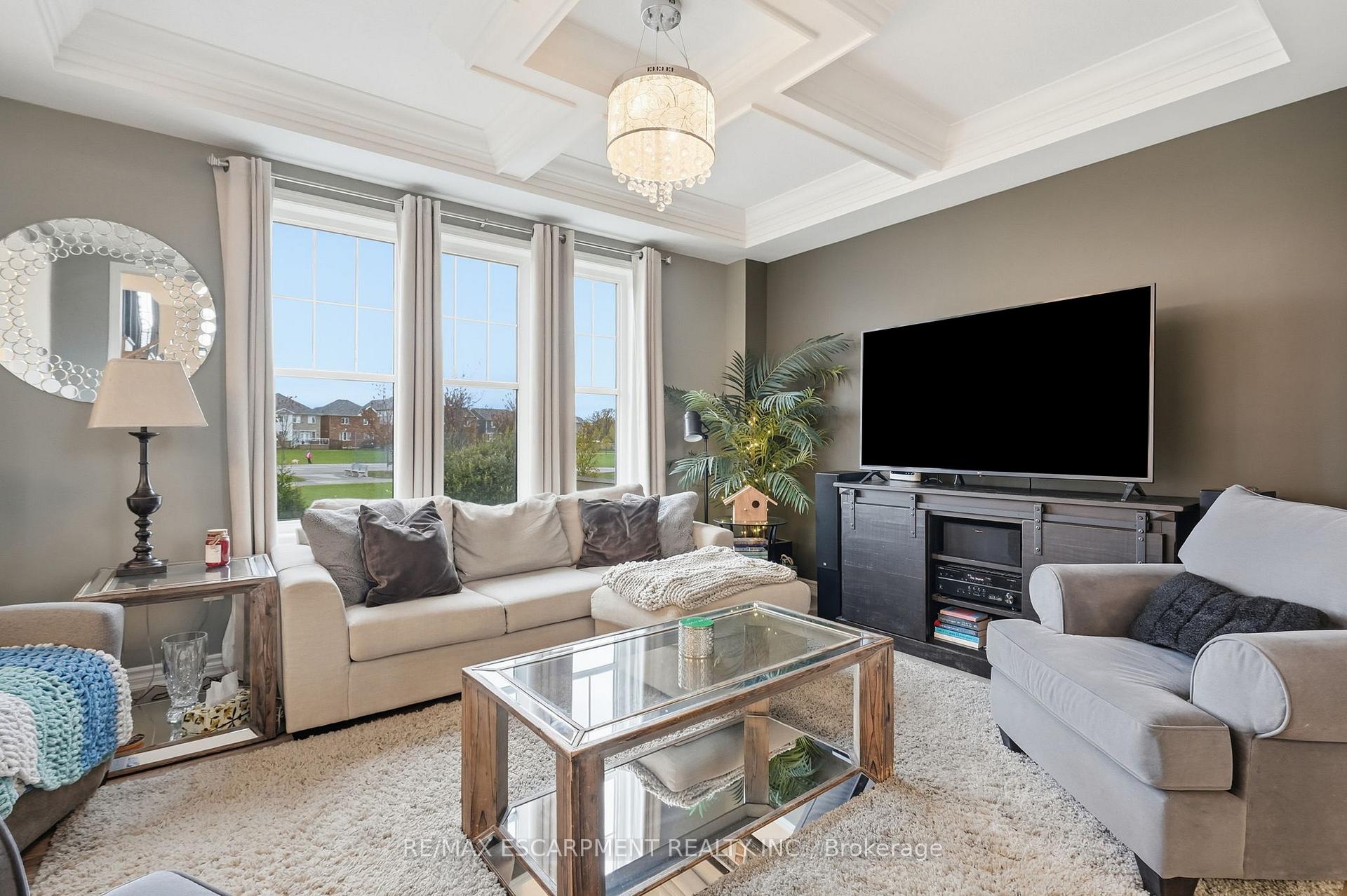 Photo 17 of 23 Forest Ridge Avenue, Hamilton, Waterdown — HOMEH