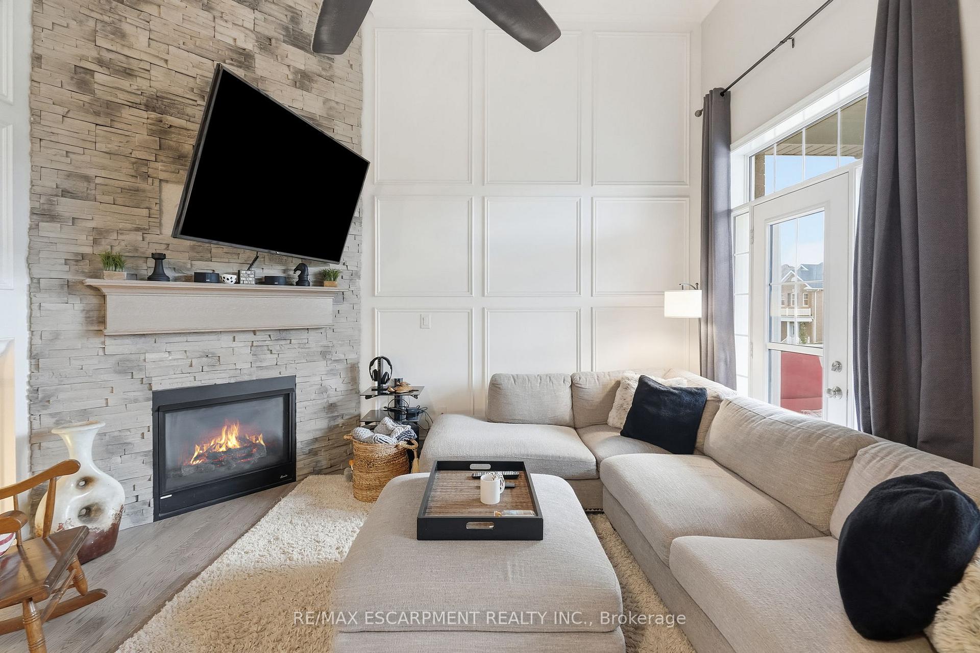 Photo 22 of 23 Forest Ridge Avenue, Hamilton, Waterdown — HOMEH