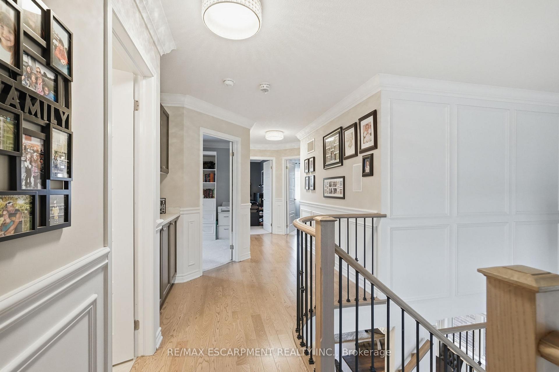 Photo 25 of 23 Forest Ridge Avenue, Hamilton, Waterdown — HOMEH