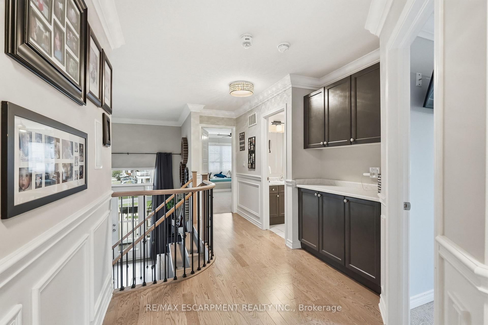 Photo 26 of 23 Forest Ridge Avenue, Hamilton, Waterdown — HOMEH