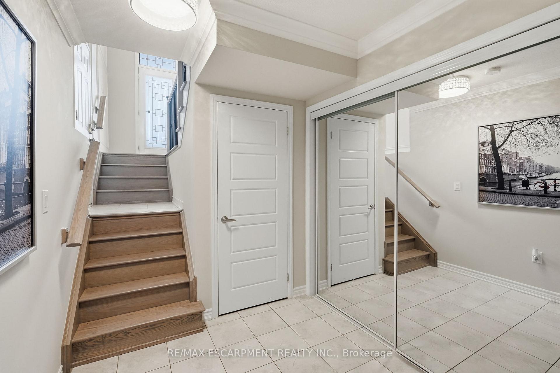 Photo 37 of 23 Forest Ridge Avenue, Hamilton, Waterdown — HOMEH