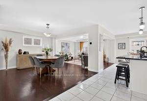 Photo 8 of 7 Pickett Place, Cambridge, Silver Heights — HOMEH