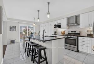 Photo 16 of 7 Pickett Place, Cambridge, Silver Heights — HOMEH