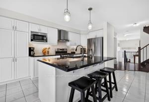 Photo 17 of 7 Pickett Place, Cambridge, Silver Heights — HOMEH