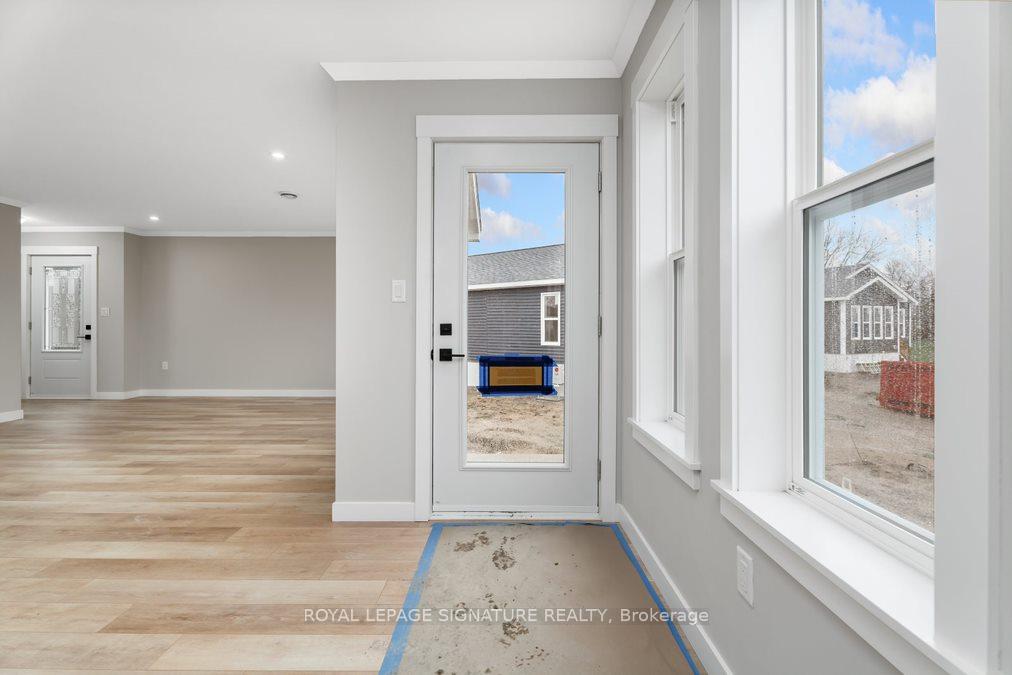 Photo 19 of 18 Briarwood Place, Innisfil, Cookstown — HOMEH