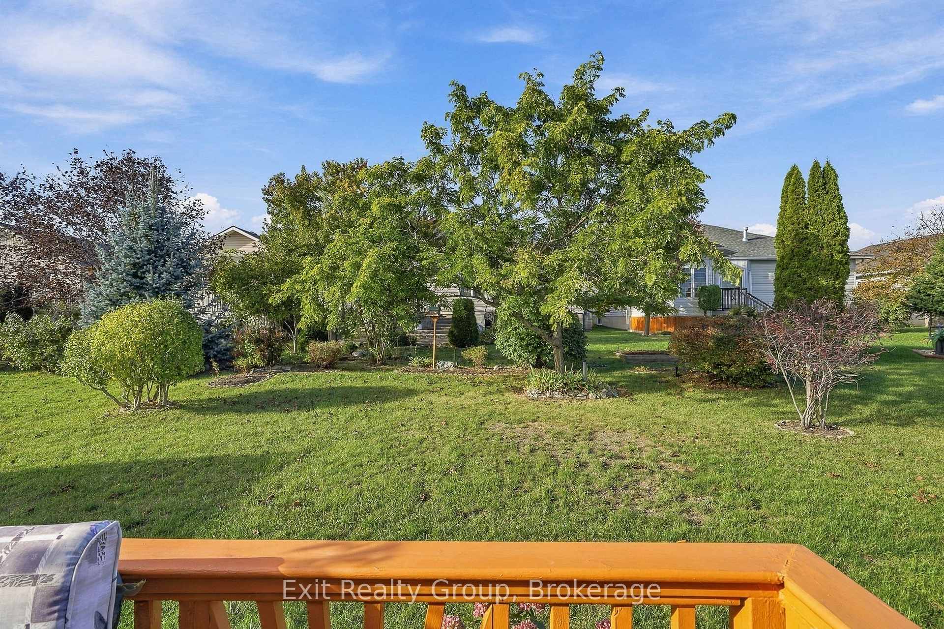 Photo 32 of 17 Aletha Drive, Prince Edward County, Wellington Ward — HOMEH