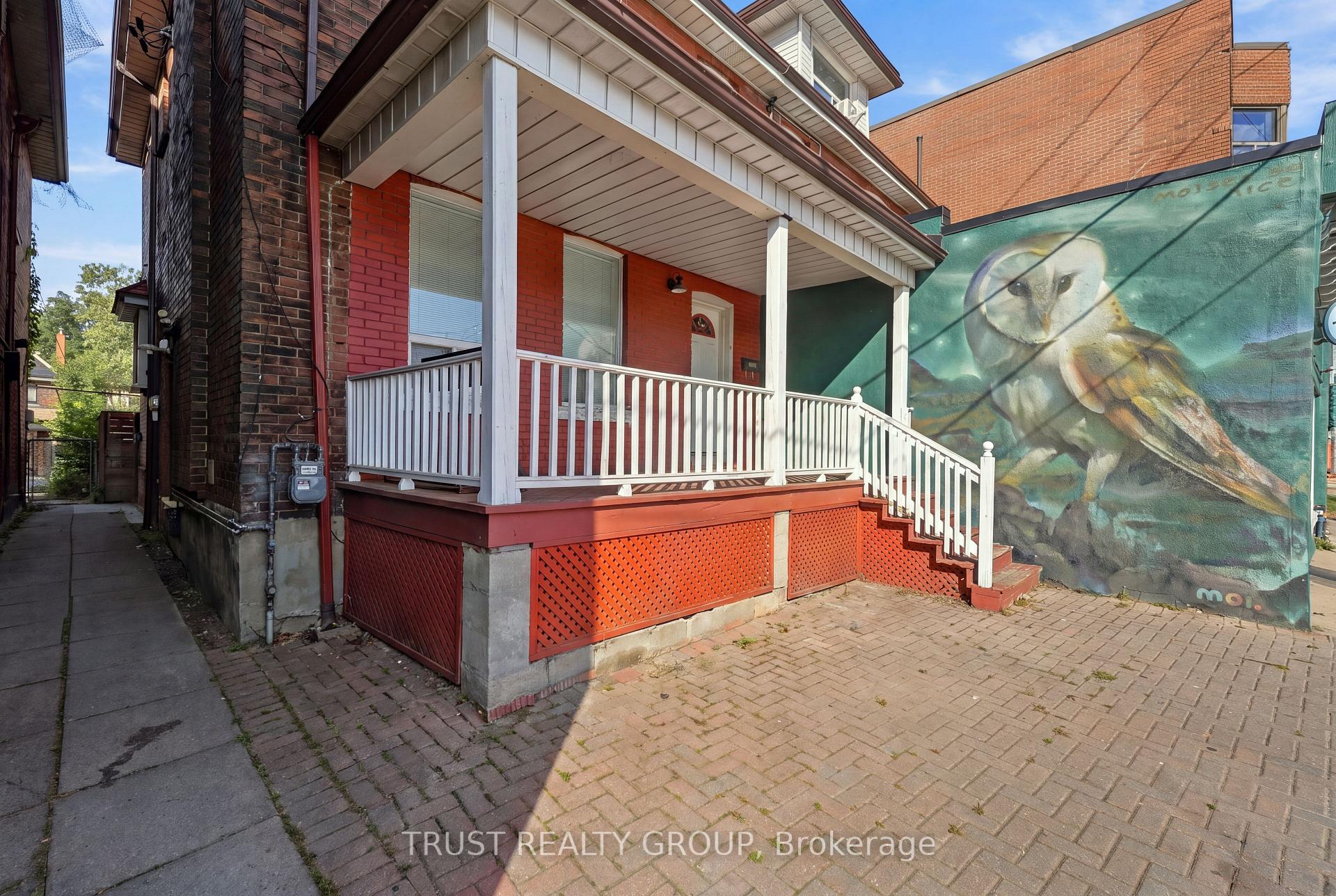 Photo 2 of Unit 2nd & 3rd Floor, 2279 Dundas Street W, Toronto, High Park-Swansea — HOMEH