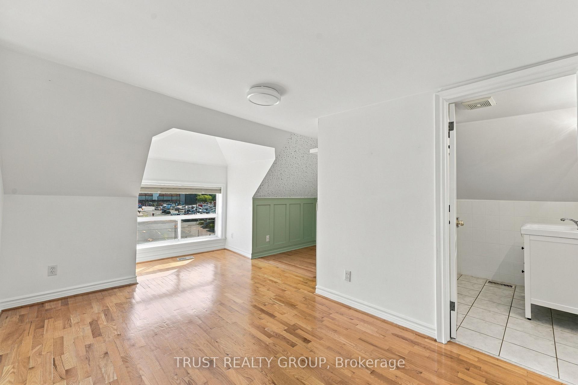 Photo 17 of Unit 2nd & 3rd Floor, 2279 Dundas Street W, Toronto, High Park-Swansea — HOMEH