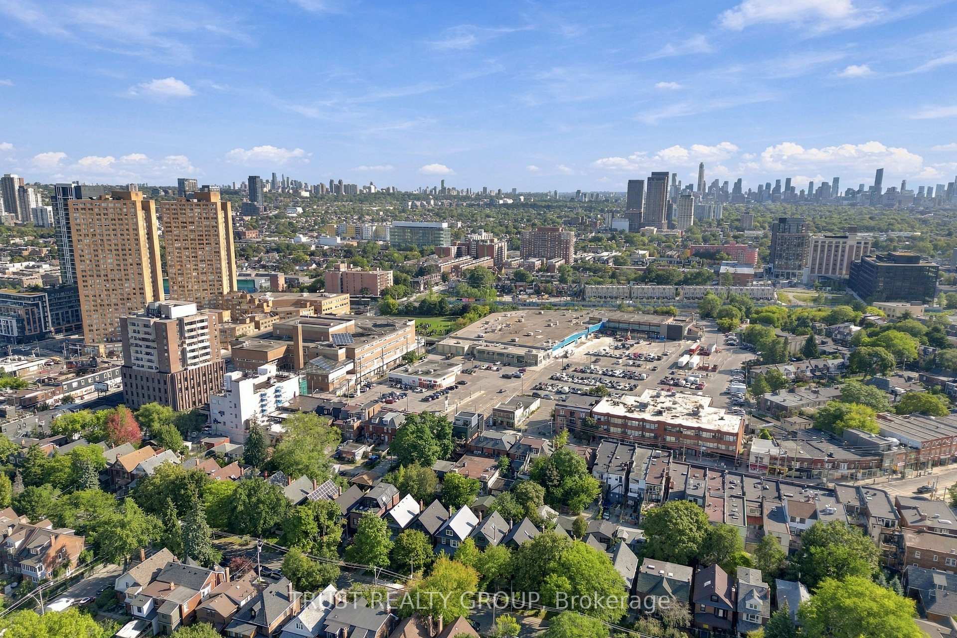 Photo 27 of Unit 2nd & 3rd Floor, 2279 Dundas Street W, Toronto, High Park-Swansea — HOMEH
