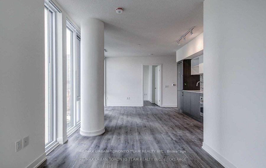 Photo 5 of Unit 807, 138 Downes Street, Toronto, Waterfront Communities — HOMEH