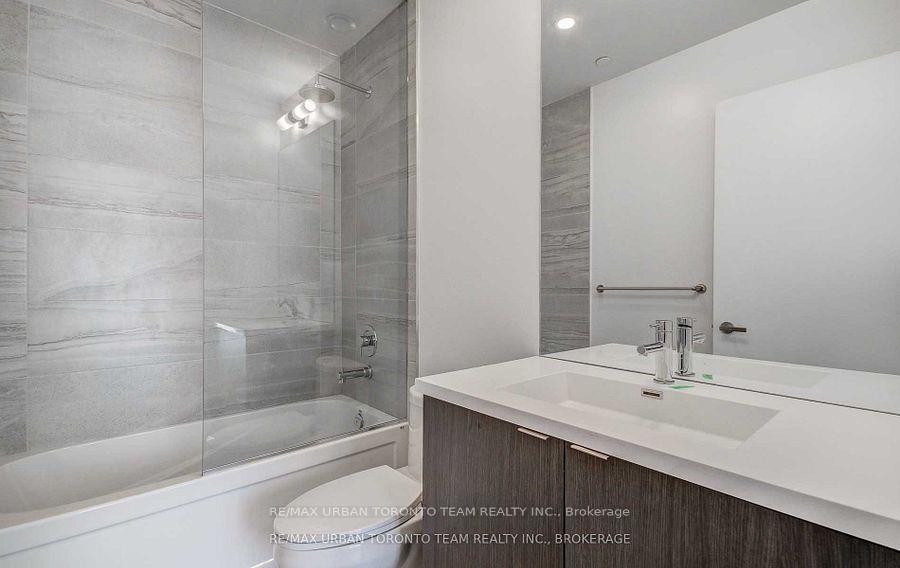 Photo 9 of Unit 807, 138 Downes Street, Toronto, Waterfront Communities — HOMEH