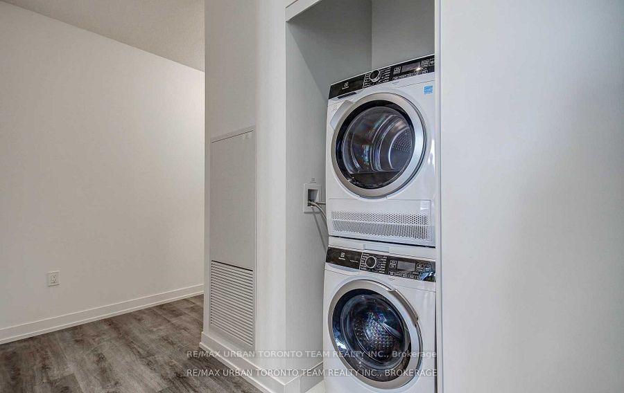 Photo 13 of Unit 807, 138 Downes Street, Toronto, Waterfront Communities — HOMEH