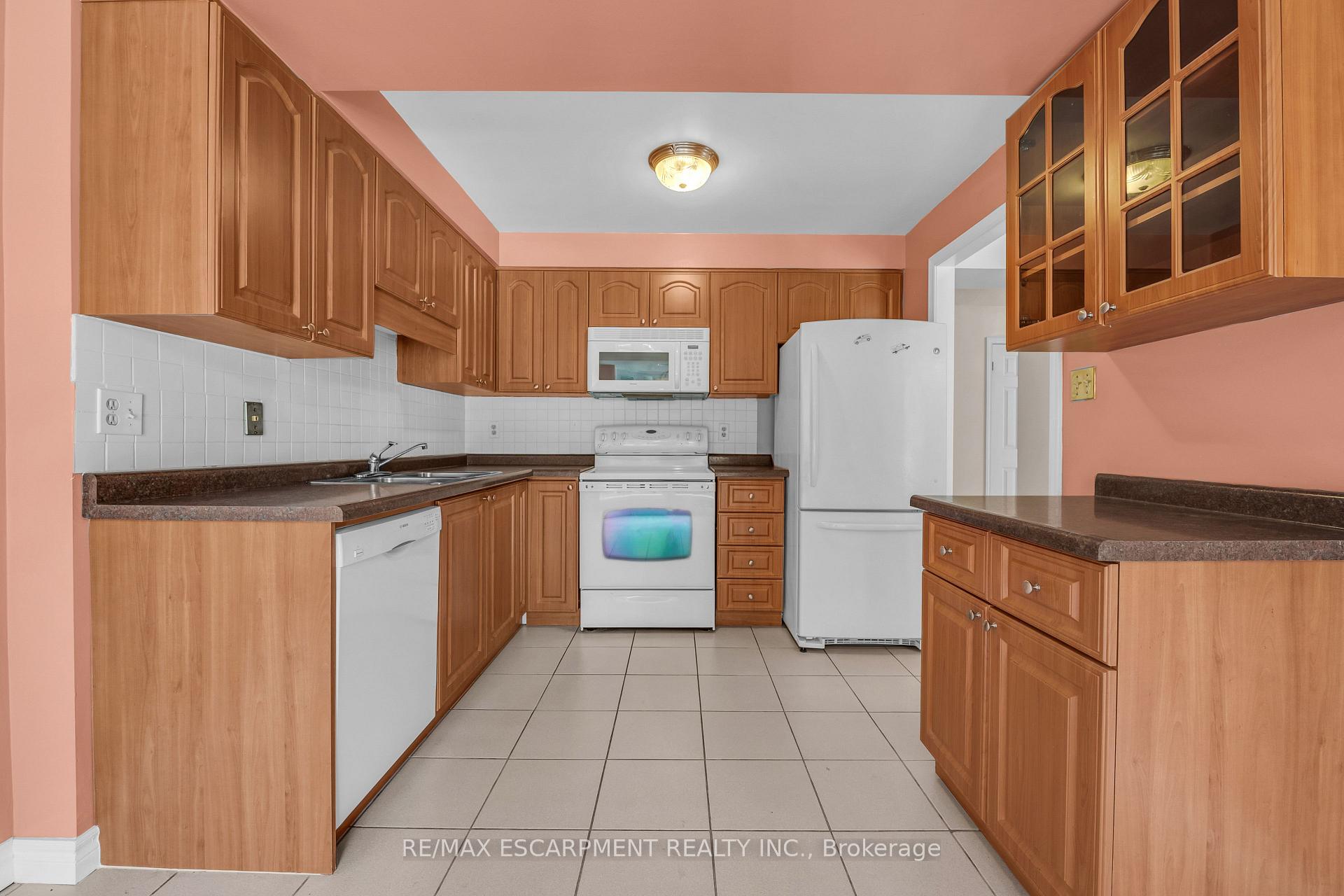 Photo 16 of Unit 203, 67 Caroline Street S, Hamilton, Durand — HOMEH