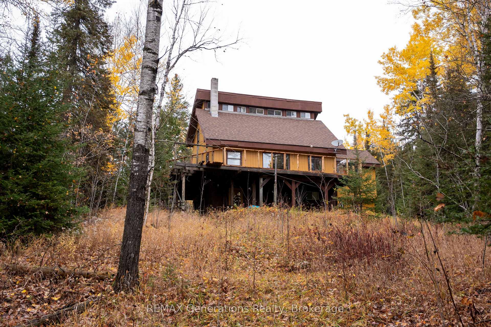 Front of 577 Ellis Road