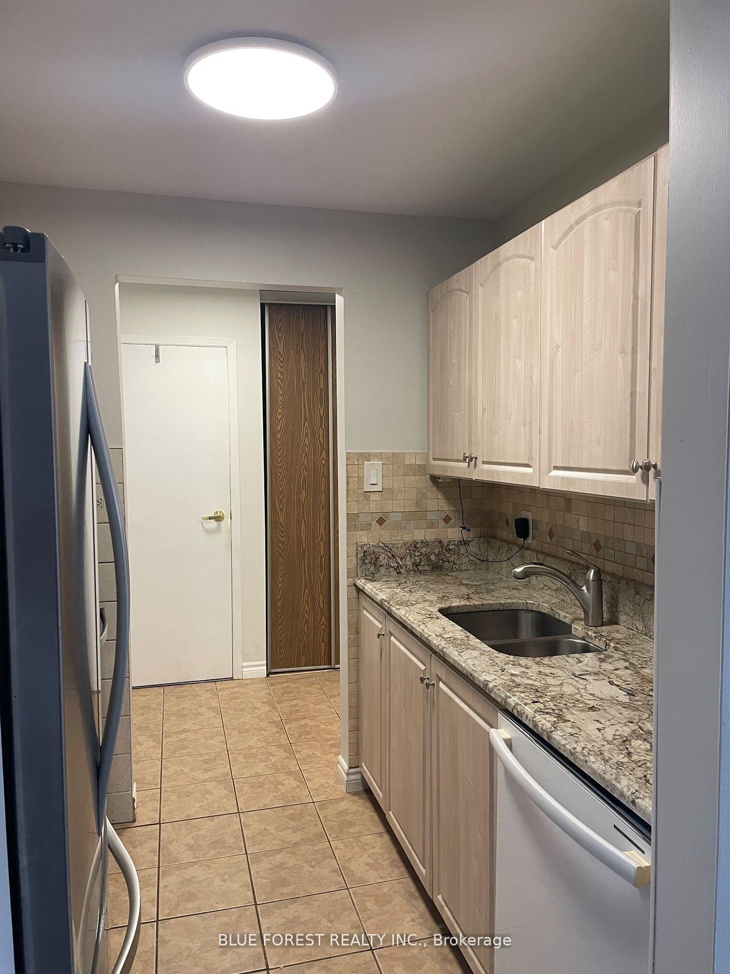 Photo 9 of 737 201 Crescent, London, South T — HOMEH