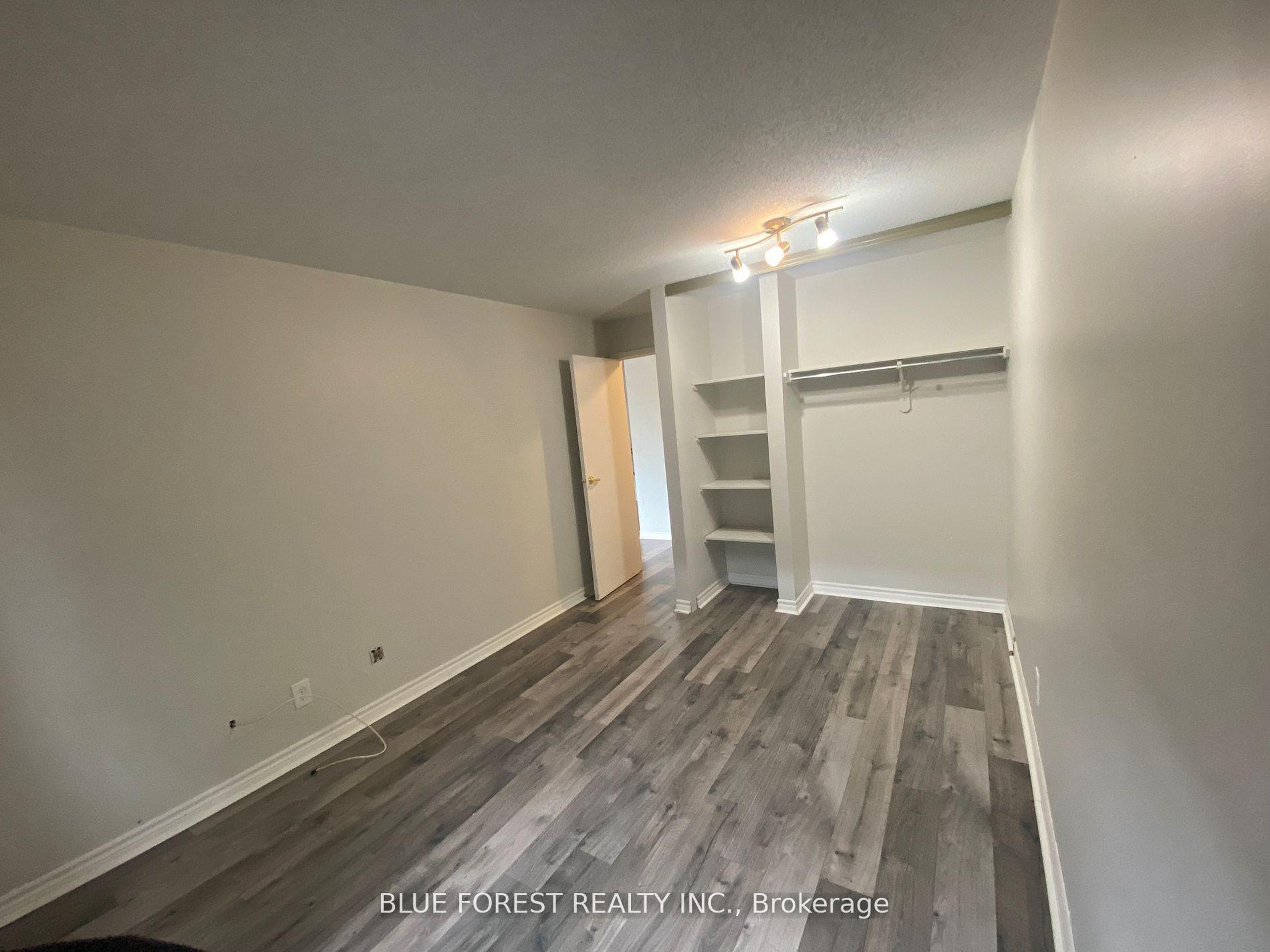 Photo 15 of 737 201 Crescent, London, South T — HOMEH