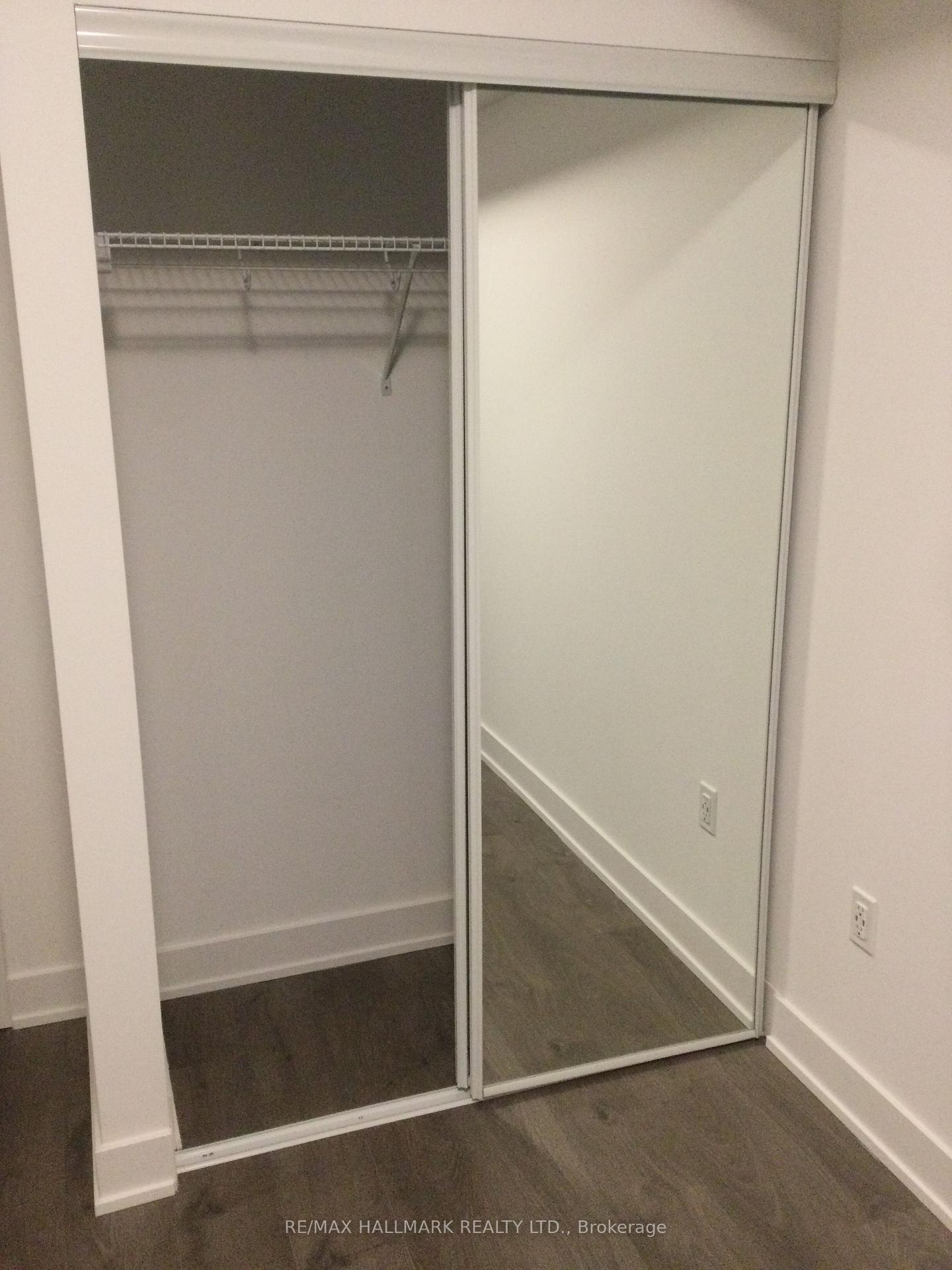 Photo 15 of 2343 Khalsa Gate, Oakville, Westmount — HOMEH