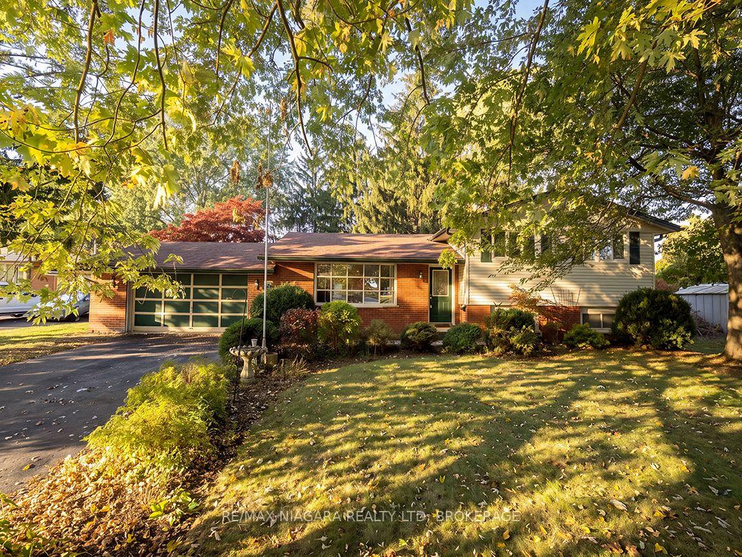 Photo 1 of 29 Runnymede Road, Port Colborne, Main Street — HOMEH