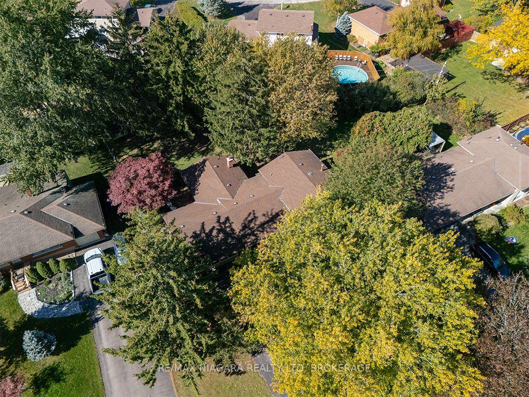 Photo 36 of 29 Runnymede Road, Port Colborne, Main Street — HOMEH