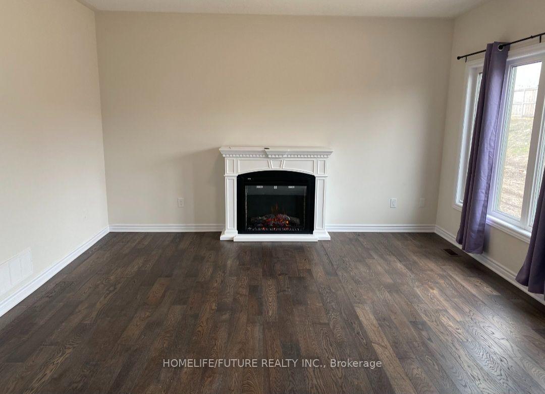 Photo 13 of 40 Terry Clayton Avenue, Brock, Beaverton — HOMEH