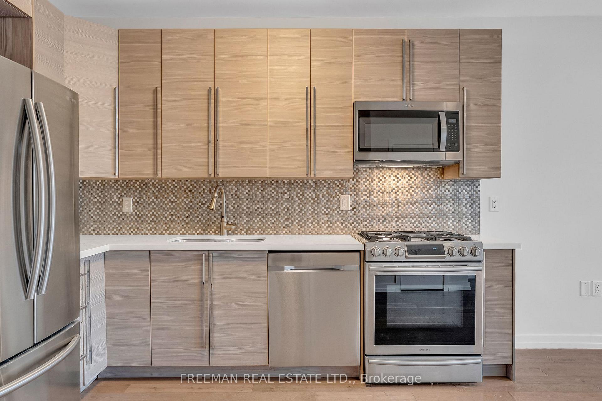 Photo 10 of Unit Upper, 12 Arlington Avenue, Toronto, Wychwood — HOMEH